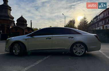Седан Cadillac XTS 2017 в 