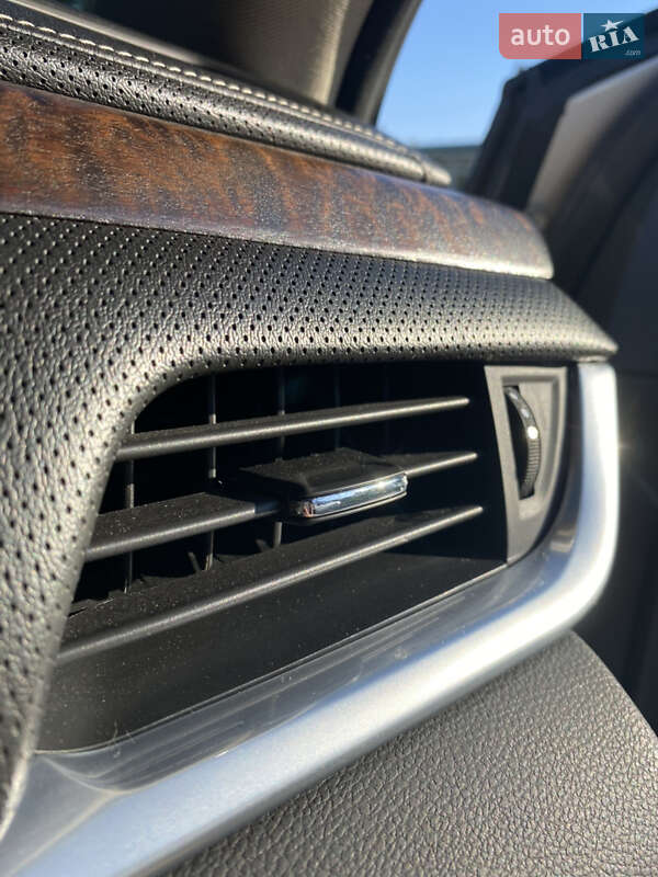 Седан Cadillac XTS 2017 в Киеве