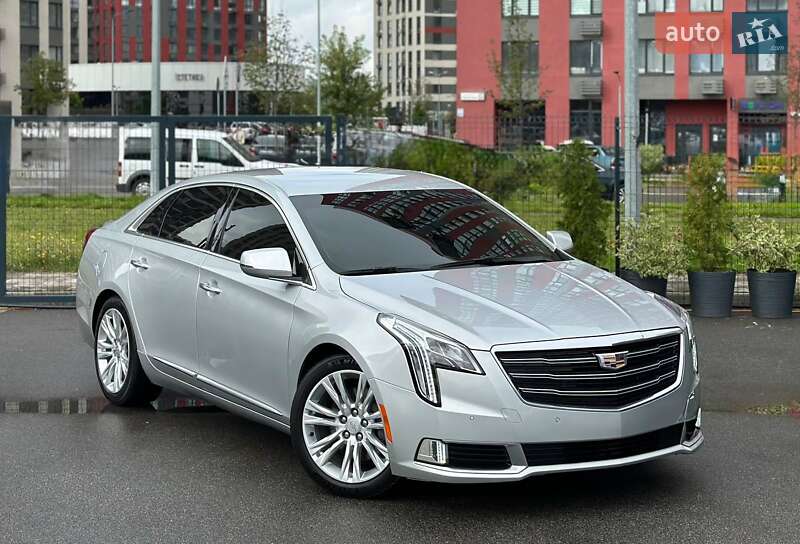 Седан Cadillac XTS 2018 в Києві