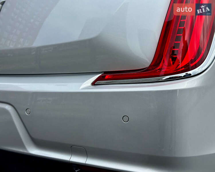 Седан Cadillac XTS 2018 в Києві