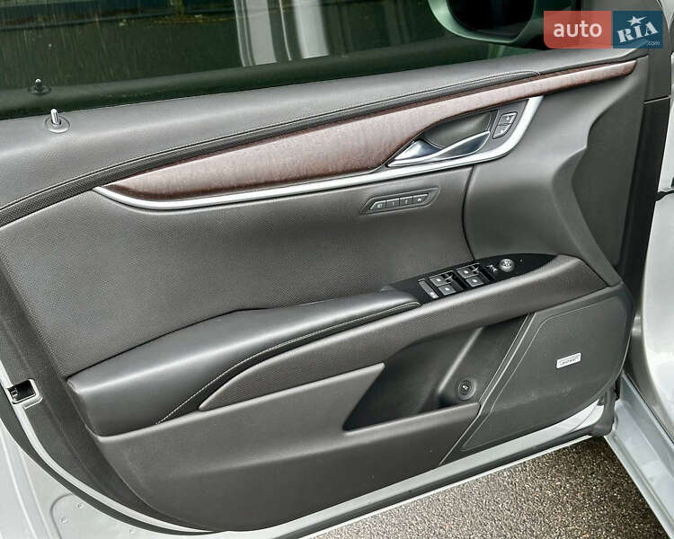 Седан Cadillac XTS 2018 в Києві