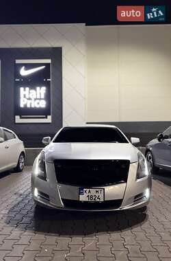 Седан Cadillac XTS 2012 в Києві