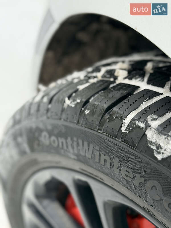 Седан Cadillac XTS 2012 в Івано-Франківську