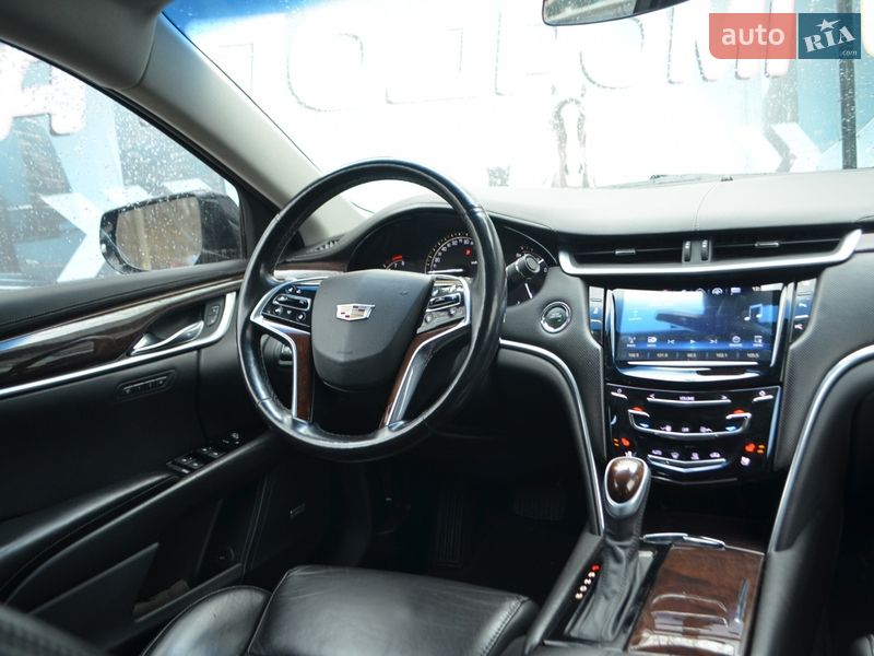 Седан Cadillac XTS 2016 в Киеве фото 20 Седан Cadillac XTS 2016 в Киеве