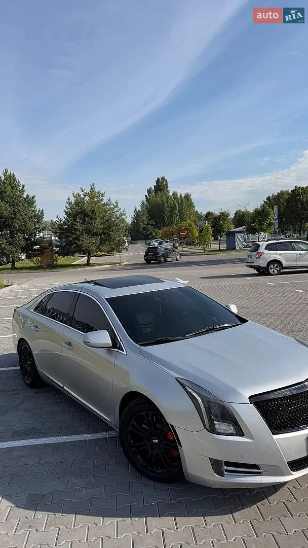 2012 Cadillac XTS - мініатюра 3