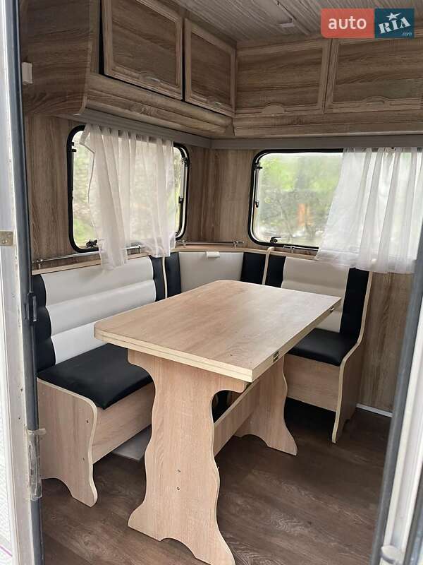 Причіп дача Caravelair B 4001 1994 в Новомосковську