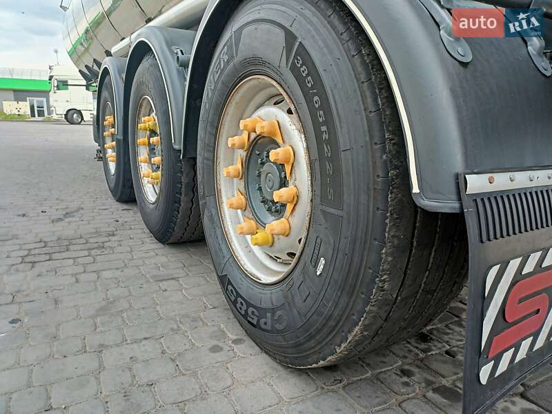 Цистерна полуприцеп Cardi 793 1997 в Днепре