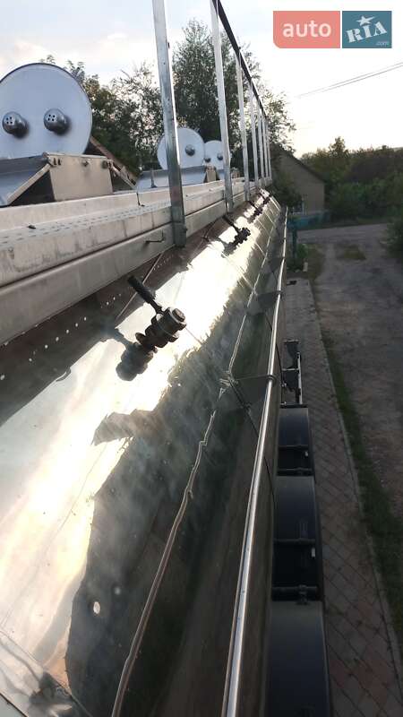 Цистерна полуприцеп Cardi Santi 1996 в Одессе