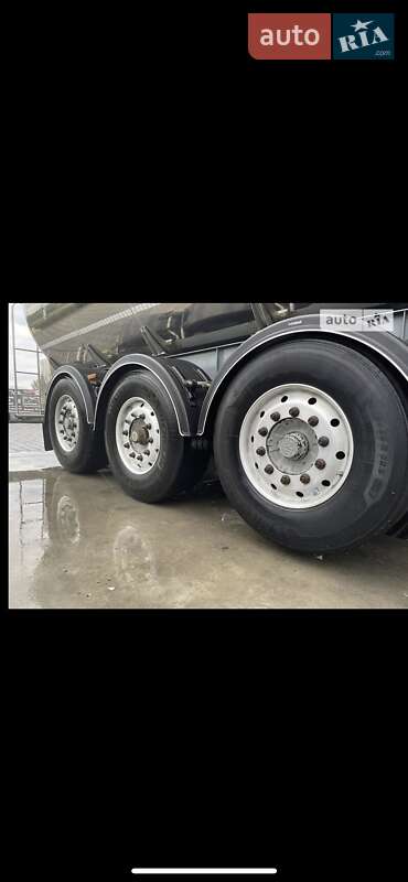 Цистерна полуприцеп Cardi SP 2004 в Иршаве