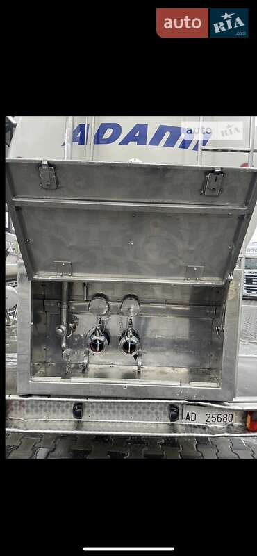 Цистерна полуприцеп Cardi SP 2004 в Иршаве