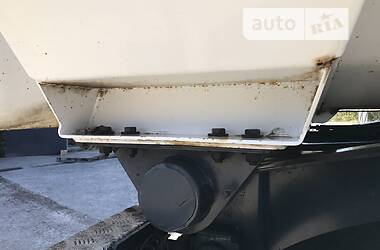 Самосвал полуприцеп Carnehl 6454 2009 в 