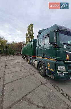 Самоскид напівпричіп Carnehl CCS-GF 2007 в 