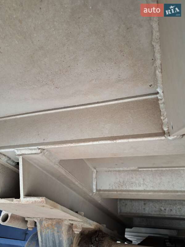 Зерновоз - полуприцеп Carnehl CHKS/AH 2015 в Одессе