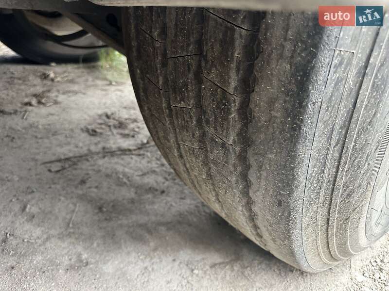 Зерновоз - напівпричіп Carnehl CHKS/AH 2007 в Дніпрі