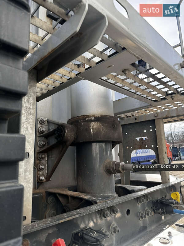 Самоскид напівпричіп Carnehl CHKS 2020 в Чернівцях