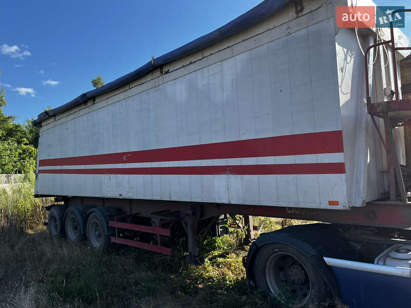Самосвал полуприцеп Carnehl CHKS 2003 в Конотопе
