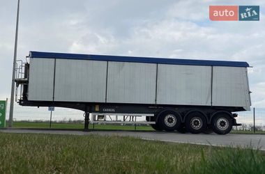 Зерновоз - полуприцеп Carnehl CHKS 2006 в Одессе