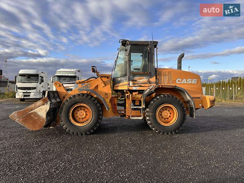 Фронтальні навантажувачі Case Construction 521D 2001 в Луцьку фото 4 Фронтальні навантажувачі Case Construction 521D 2001 в Луцьку