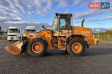 Фронтальный погрузчик Case Construction 521D 2001 в Луцке фото 3 Фронтальный погрузчик Case Construction 521D 2001 в Луцке