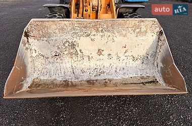 Фронтальный погрузчик Case Construction 521D 2001 в Луцке фото 6 Фронтальный погрузчик Case Construction 521D 2001 в Луцке
