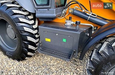 Екскаватор навантажувач Case Construction 570SV 2025 в Києві
