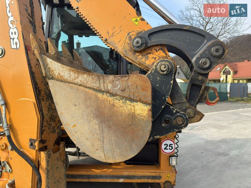 Экскаватор погрузчик Case Construction 580 SR 2020 в Ужгороде