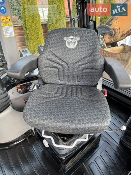 Экскаватор погрузчик Case Construction 580 SR 2020 в Ужгороде