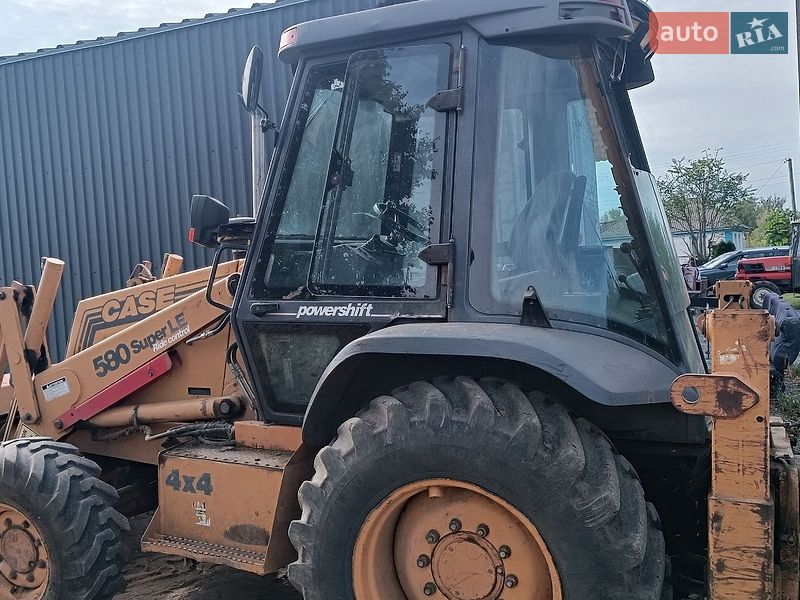 Екскаватор навантажувач Case Construction 580 SR 1999 в Умані