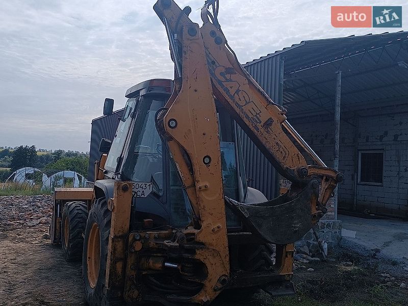Екскаватор навантажувач Case Construction 580 SR 1999 в Умані