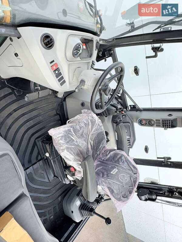 Экскаватор погрузчик Case Construction 580ST 2025 в Киеве фото 5 Экскаватор погрузчик Case Construction 580ST 2025 в Киеве