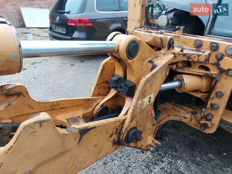 Экскаватор погрузчик Case Construction 590 SL 2001 в Тернополе фото 21 Экскаватор погрузчик Case Construction 590 SL 2001 в Тернополе
