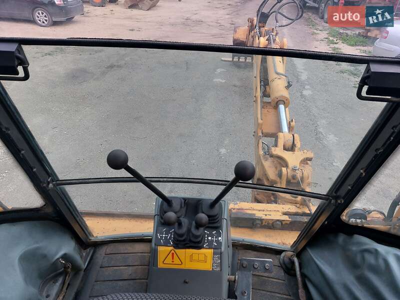 Экскаватор погрузчик Case Construction 590 SL 2001 в Тернополе фото 35 Экскаватор погрузчик Case Construction 590 SL 2001 в Тернополе
