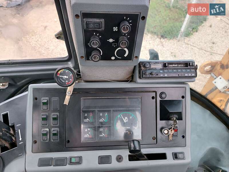 Экскаватор погрузчик Case Construction 590 SL 2001 в Тернополе фото 36 Экскаватор погрузчик Case Construction 590 SL 2001 в Тернополе