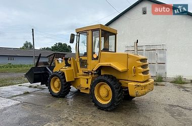 Фронтальный погрузчик Case Construction 621C 1997 в Тячеве фото 3 Фронтальный погрузчик Case Construction 621C 1997 в Тячеве