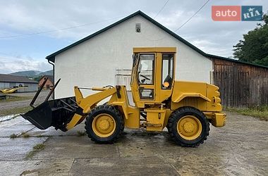 Фронтальный погрузчик Case Construction 621C 1997 в Тячеве фото 2 Фронтальный погрузчик Case Construction 621C 1997 в Тячеве
