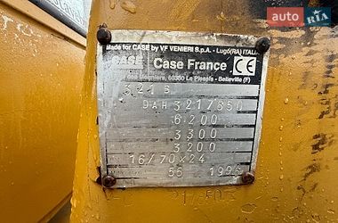 Фронтальный погрузчик Case Construction 621C 1997 в Тячеве фото 9 Фронтальный погрузчик Case Construction 621C 1997 в Тячеве