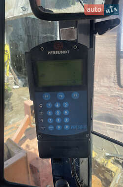 Фронтальный погрузчик Case Construction 821E 1995 в 
