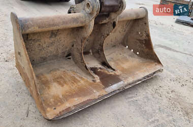 Гусеничний екскаватор Case Construction CX 210 2007 в 