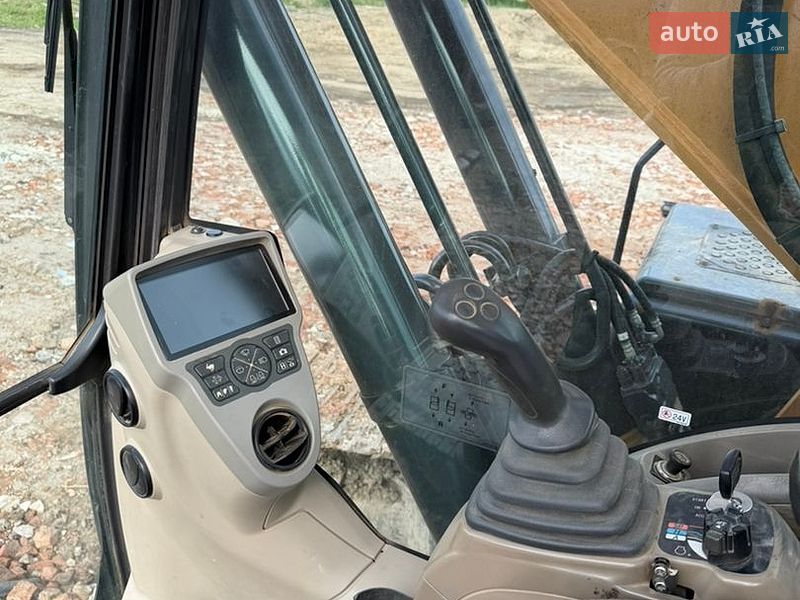 Гусеничний екскаватор Case Construction CX 210 2012 в Долині