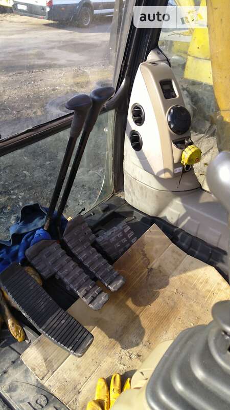 Гусеничный экскаватор Case IH CX 240 2009 в Днепре