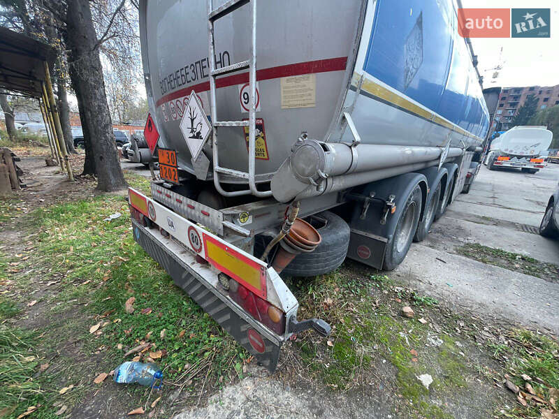 Цистерна напівпричіп Casvi 05/L-CBA-CAT.04 2002 в Хмельницькому фото 2 Цистерна напівпричіп Casvi 05/L-CBA-CAT.04 2002 в Хмельницькому