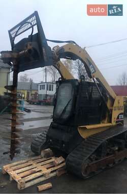 Минипогрузчик Caterpillar 277 2004 в Черновцах