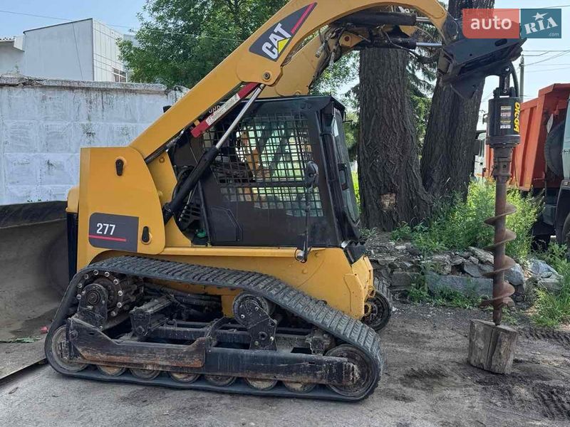 Минипогрузчик Caterpillar 277 2006 в Житомире