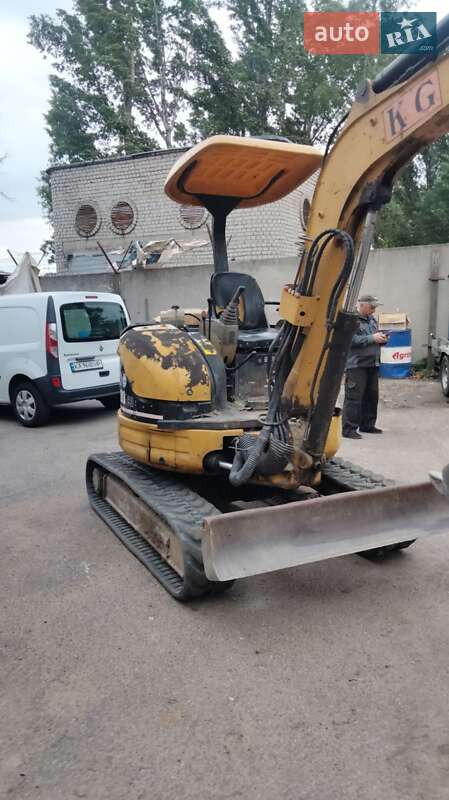Миниэкскаватор Caterpillar 303 2001 в Киеве