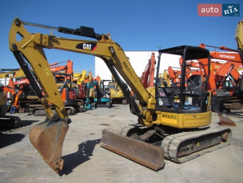 Caterpillar 305 2015