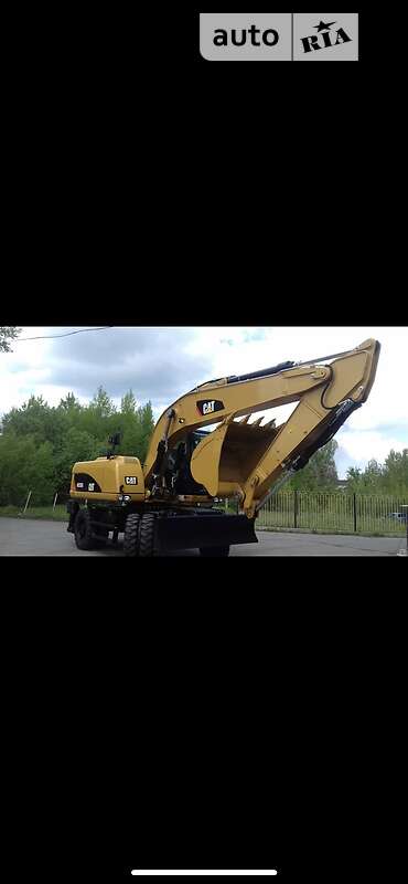 Екскаватор навантажувач Caterpillar 320 2020 в Одесі