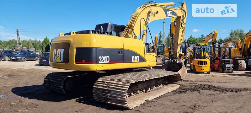 Гусеничний екскаватор Caterpillar 320 2009 в Одесі