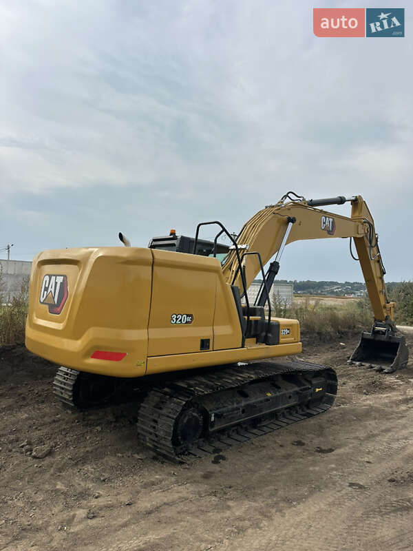 Гусеничний екскаватор Caterpillar 320 2018 в Тернополі