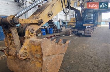 Гусеничный экскаватор Caterpillar 320 2008 в Николаеве