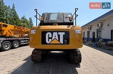 Гусеничный экскаватор Caterpillar 320 2019 в Ровно